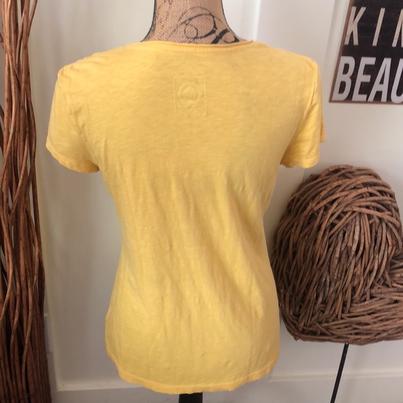 Merona Yellow Short Sleeve Scoop Neck Tee - Picture 4 of 7